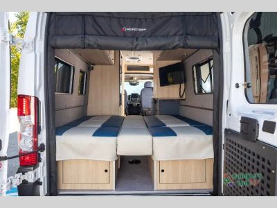 2026 Roadtrek Roadtrek — photo 22 view