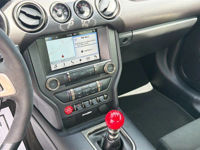 2017 Ford Mustang — photo 25 view