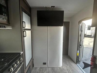 2020 Forest River RV Shockwave - Photo 13