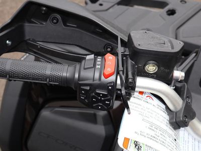 2026 CFMOTO CFORCE 800 Touring - Photo 13