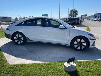 2025 Hyundai IONIQ 6 — photo 8 view