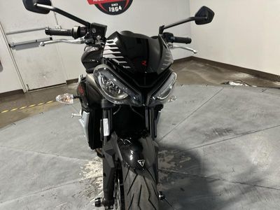 2022 Triumph Street Triple R Low Sapphire Black - Photo 13