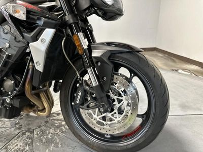 2022 Triumph Street Triple R Low Sapphire Black - Photo 14