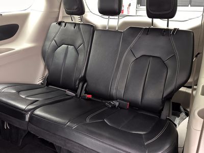 2022 Chrysler Pacifica - Photo 20