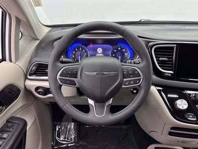 2022 Chrysler Pacifica - Photo 21