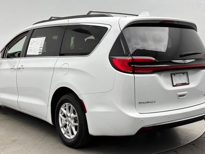 2022 Chrysler Pacifica - Photo 5