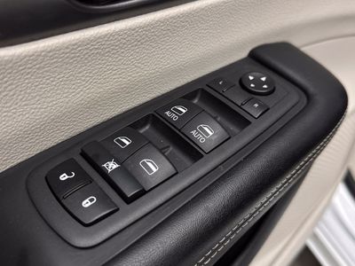 2022 Chrysler Pacifica - Photo 10