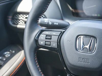 2027 Honda HR-V — photo 11 view