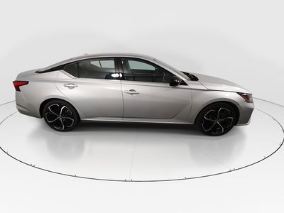 2024 Nissan Altima - Photo 8
