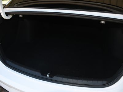 2022 Kia K5 - Photo 15