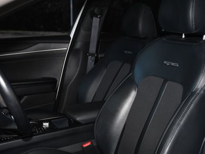 2022 Kia K5 - Photo 10
