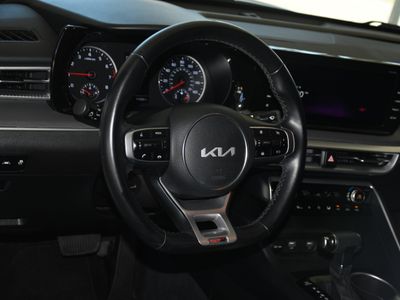 2022 Kia K5 - Photo 7