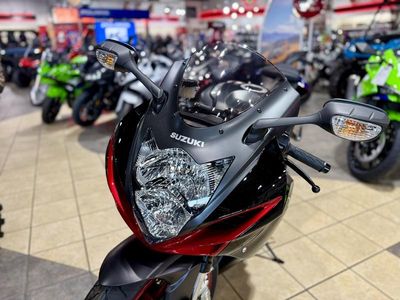 2026 Suzuki GSX-R600 - Photo 4