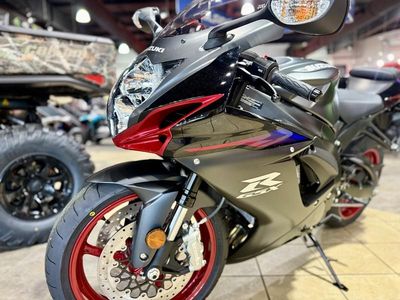 2026 Suzuki GSX-R600 - Photo 3
