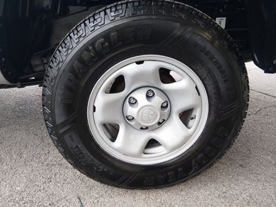2023 Toyota Tacoma 4WD - Photo 11