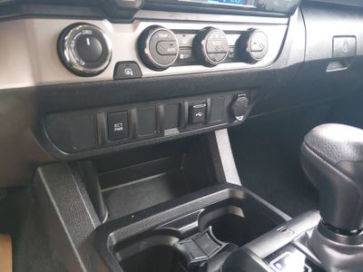 2023 Toyota Tacoma 4WD - Photo 19