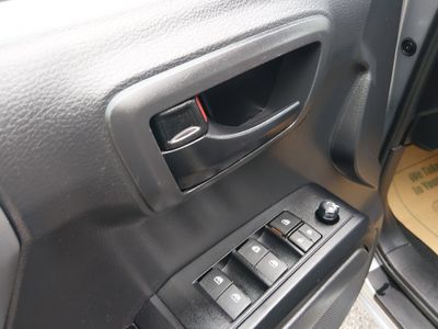 2023 Toyota Tacoma 4WD - Photo 15