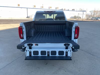 2026 GMC Sierra 1500 — photo 17 view