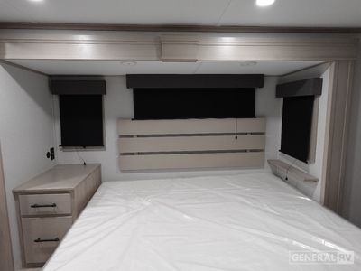 2025 Grand Design Solitude - Photo 9