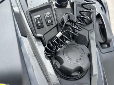 2025 Polaris 850 RMK KHAOS 155 Shadow Gray / Gloss Black - Photo 12