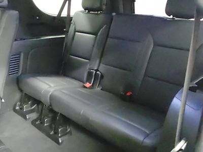2024 Chevrolet Suburban - Photo 18