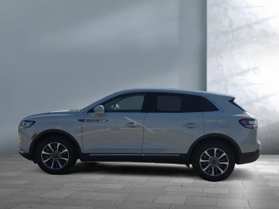 2022 Lincoln Nautilus — rear three-quarter view