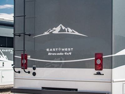 2026 East to West Bravado - Photo 44