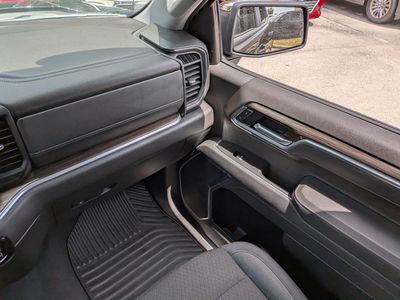 2026 Chevrolet Silverado 1500 — photo 17 view