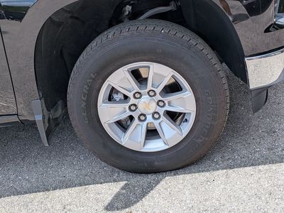2026 Chevrolet Silverado 1500 — photo 10 view