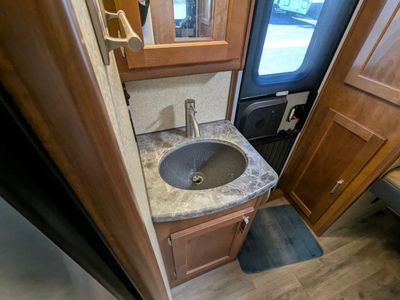 2021 Lance TT — photo 11 view