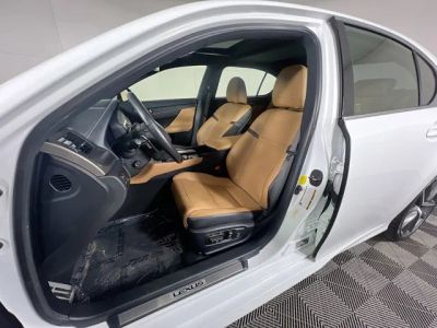2019 Lexus GS — photo 14 view