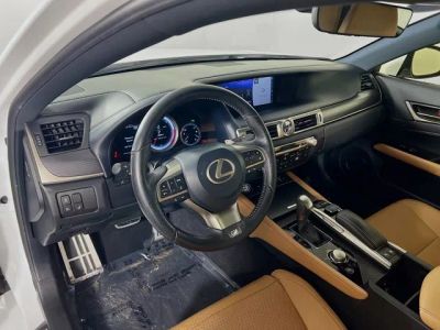 2019 Lexus GS — photo 11 view