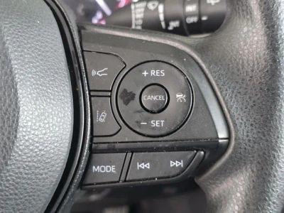 2023 Toyota RAV4 - Photo 25