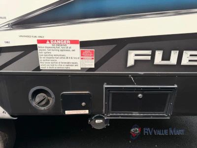 2019 Heartland Fuel — engine compartment view