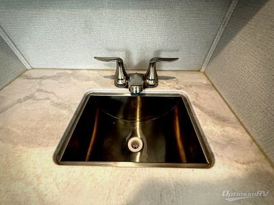 2020 Keystone Montana - Photo 21