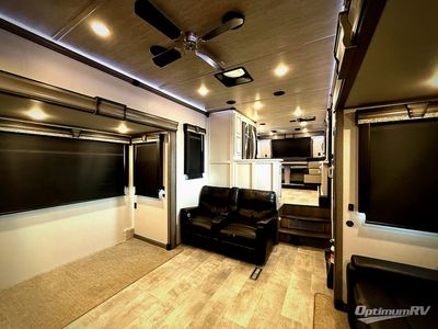2020 Keystone Montana - Photo 5