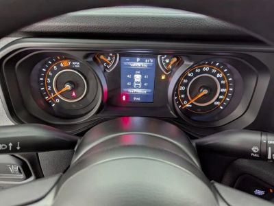 2026 Jeep Wrangler — photo 18 view