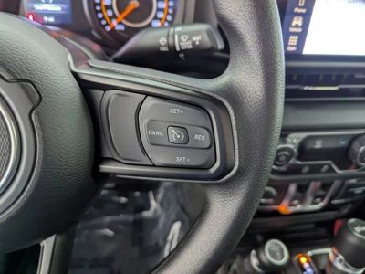 2026 Jeep Wrangler — photo 17 view