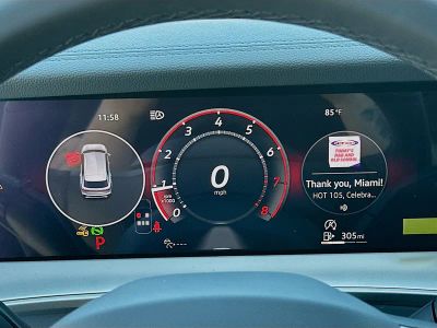 2026 Volkswagen Tiguan — photo 11 view