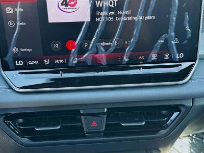 2026 Volkswagen Tiguan — photo 14 view