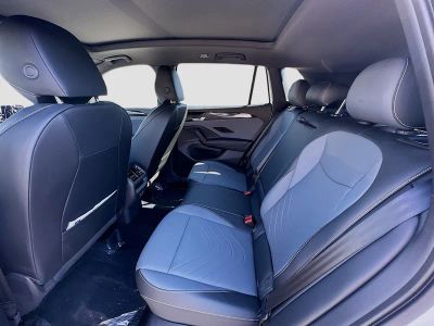 2026 Volkswagen Tiguan — photo 21 view