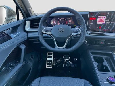 2026 Volkswagen Tiguan — photo 18 view