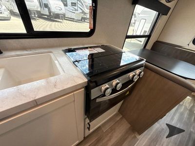 2026 Jayco Jay Flight SLX - Photo 15