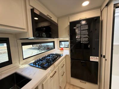 2026 Brinkley RV Model IX - Photo 6
