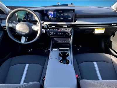 2026 Hyundai Sonata - Photo 3