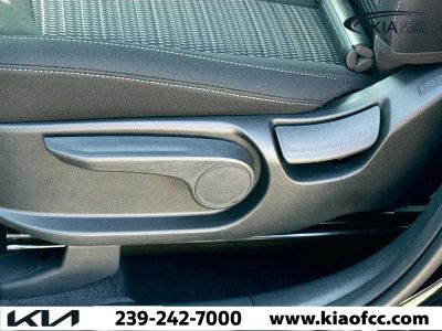 2026 Kia Sorento — photo 24 view