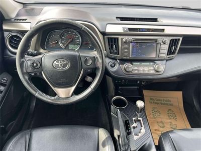 2013 Toyota RAV4 - Photo 9