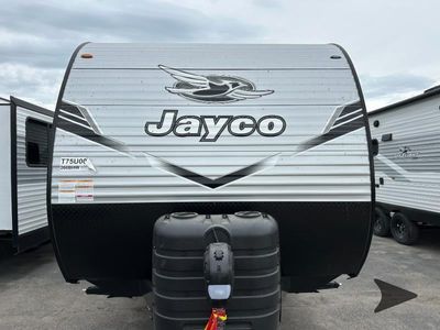 2026 Jayco Jay Flight SLX — front three-quarter view