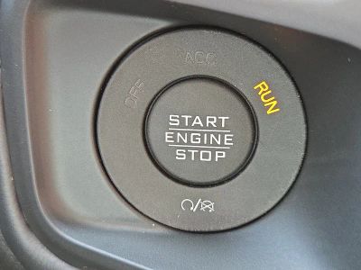 2026 Jeep Gladiator — photo 31 view