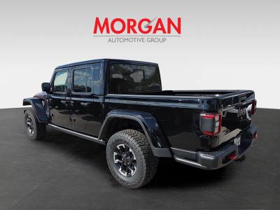 2026 Jeep Gladiator — photo 7 view